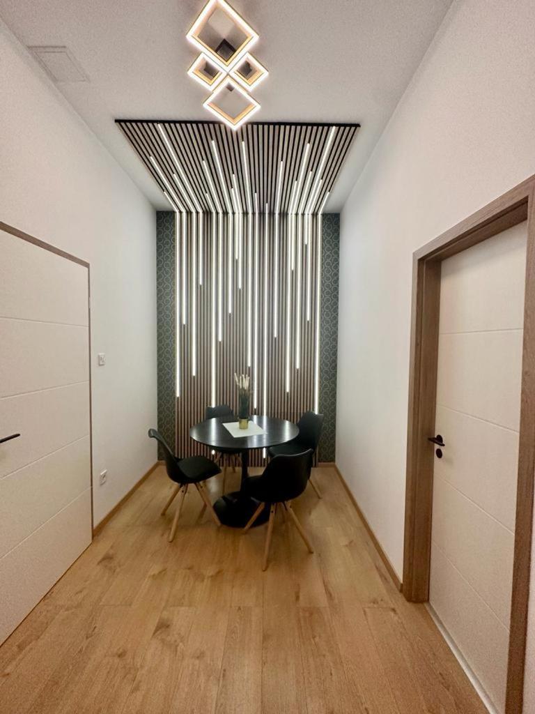 Apartment At Gozsdu Courtyard #Partyzone #Downtown #Freeparking 布达佩斯 外观 照片