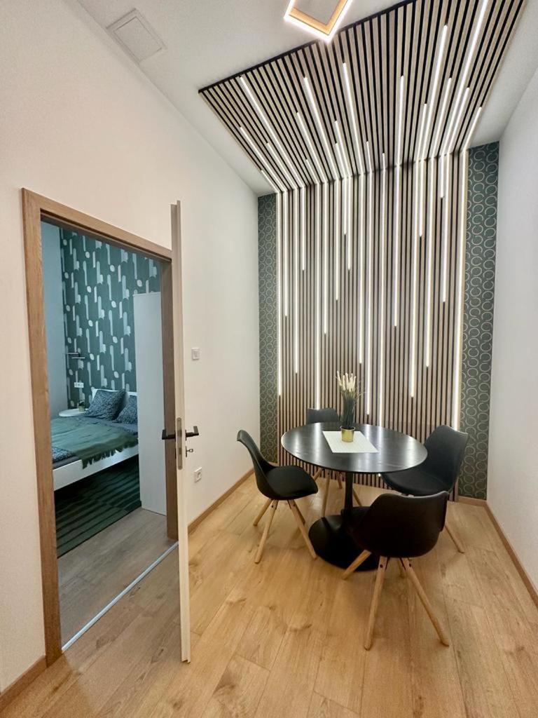 Apartment At Gozsdu Courtyard #Partyzone #Downtown #Freeparking 布达佩斯 外观 照片